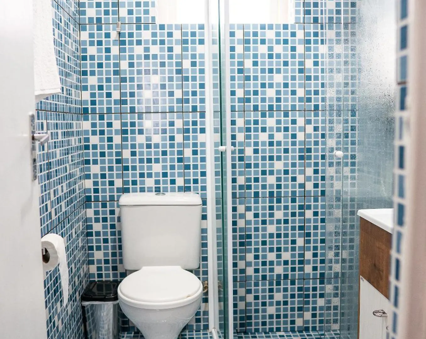 Granbalaio Hostel Блуменау